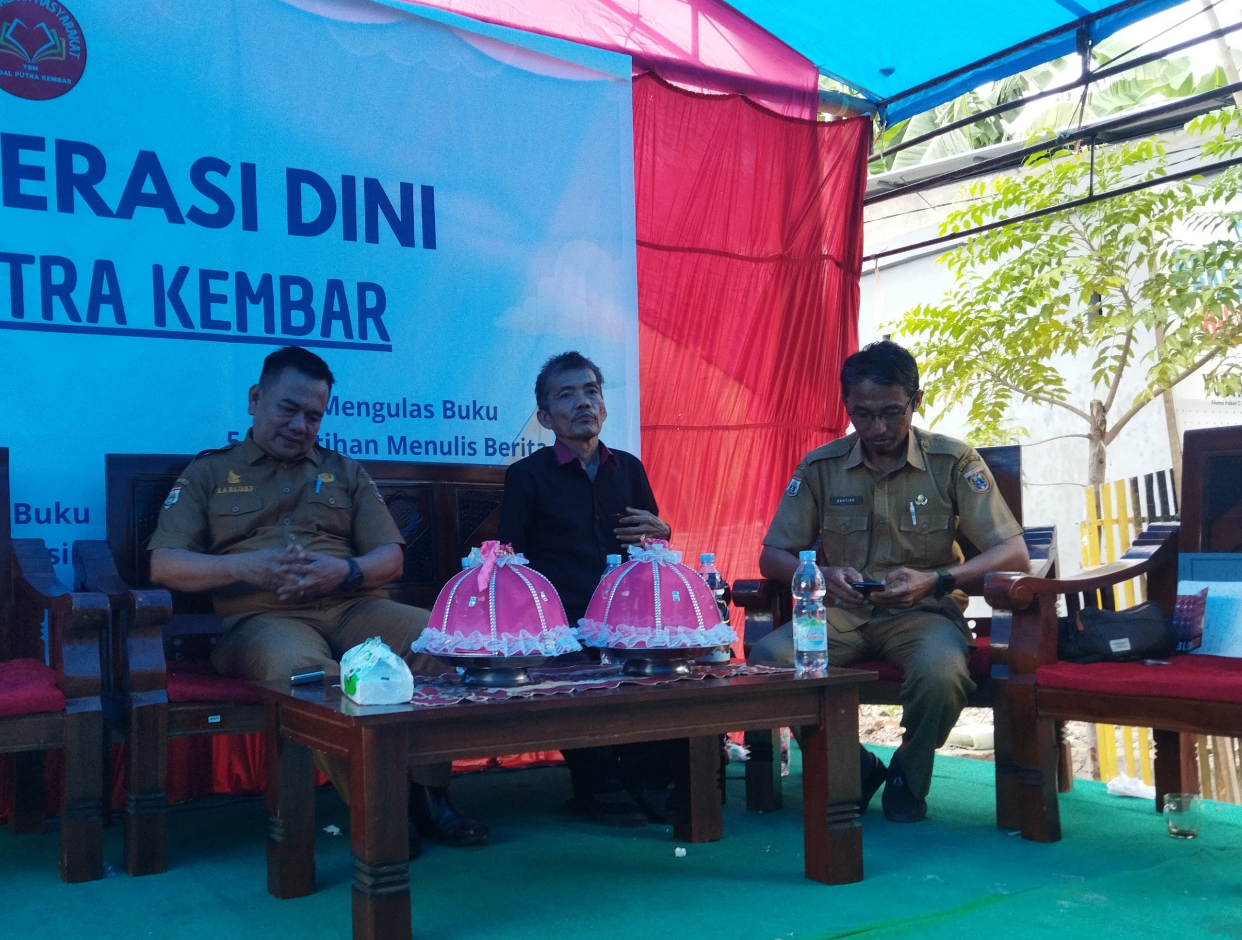Membangun Literasi Dini untuk TBM dan Tenaga Tendik TK PAUD di Polewali Mandar