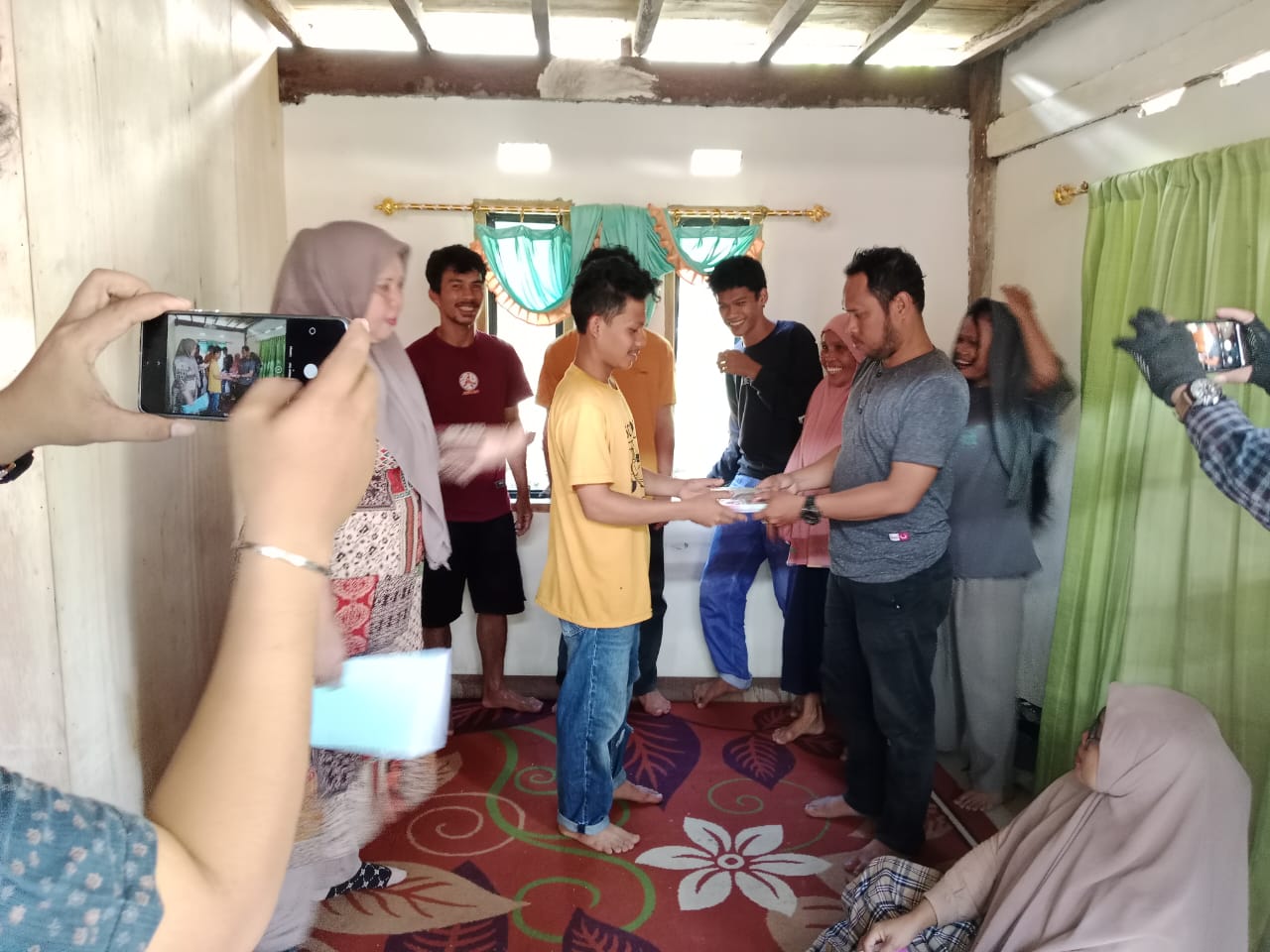Menghidupkan Kembali Harapan: Upaya Mengatasi Anak Tidak Sekolah di Polewali Mandar