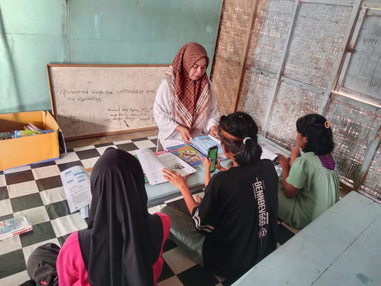 PKBM Putra Kembar Menyalakan Cahaya Belajar dari Desa ke Desa