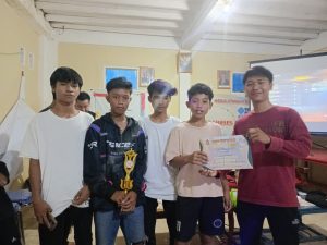 Juara tiga Turnamen E-sport PKBM Putra Kembar 